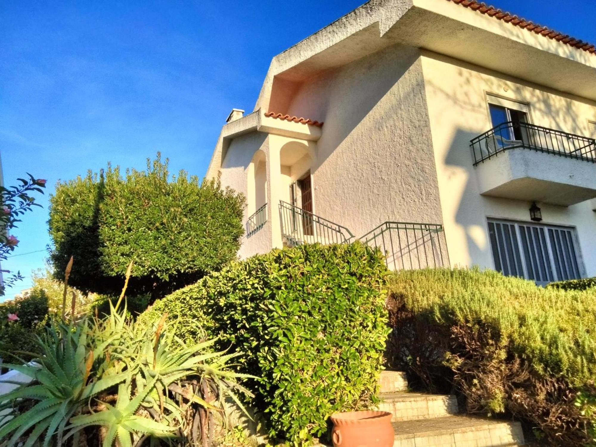 Casa Xantarim Bed & Breakfast Santarem Exterior photo